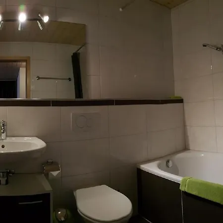 Mit 2 Schlafzimmern “uerbach” By Interhome דירה אינרטקירכן